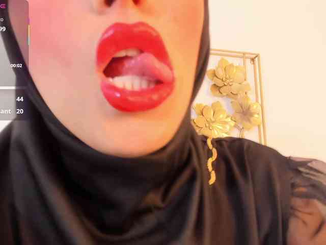 nude live chat room Kalaa-