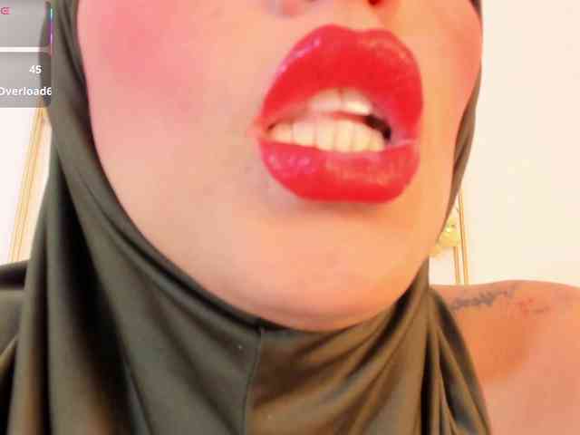 chat with cam Kalaa-