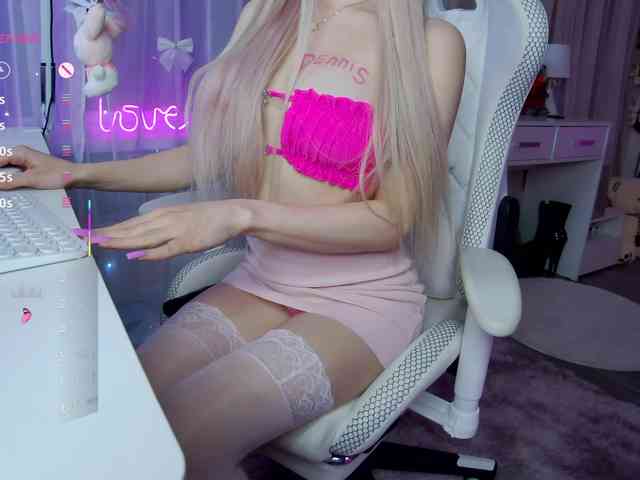 WhyBaby_ webcam