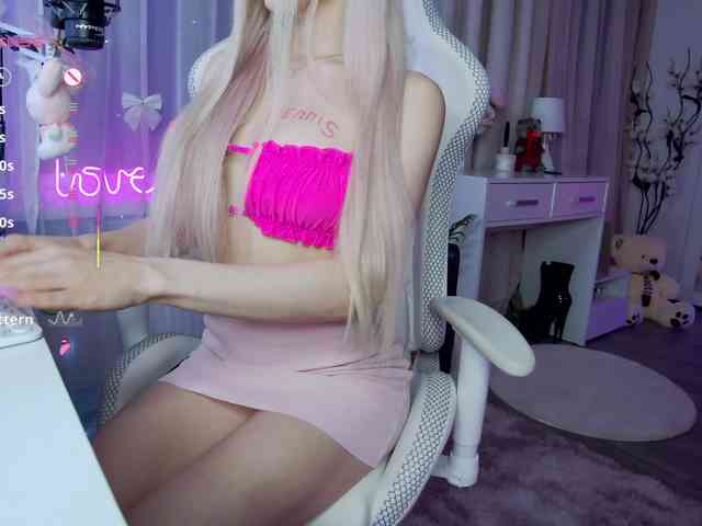 WhyBaby_ webcam