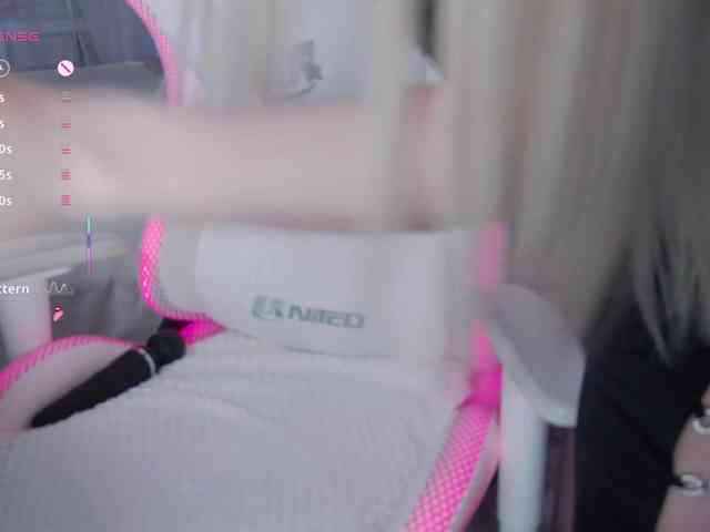 WhyBaby_ webcam