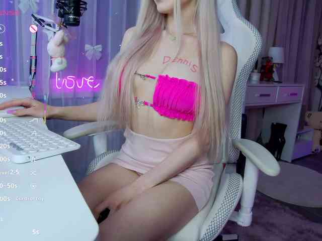 WhyBaby_ webcam