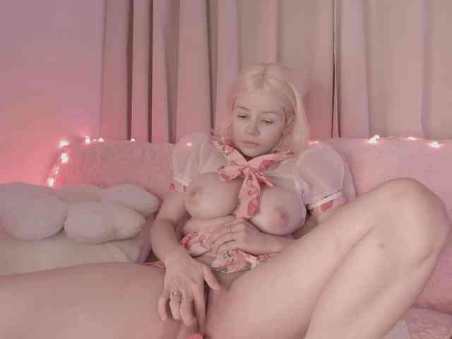 free videochat Bella-adams