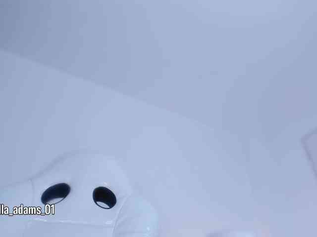 bella-adams webcam