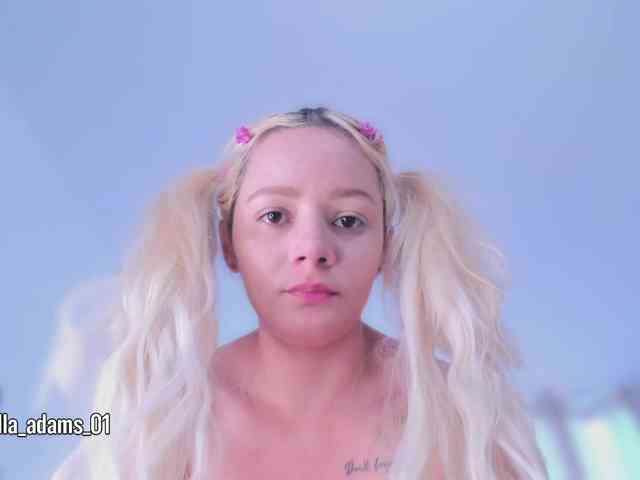 bella-adams webcam