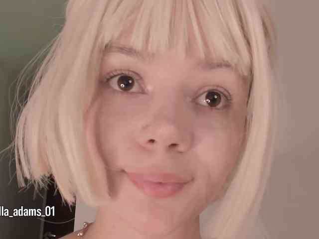 bella-adams webcam