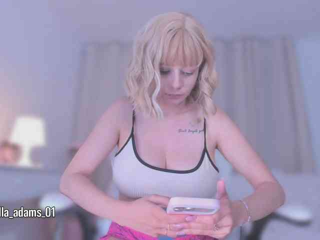 bella-adams