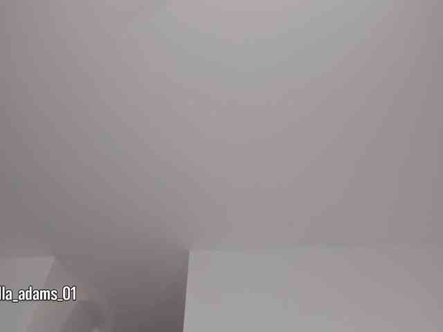 bella-adams webcam