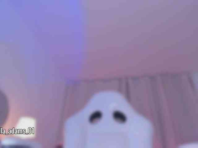 bella-adams webcam