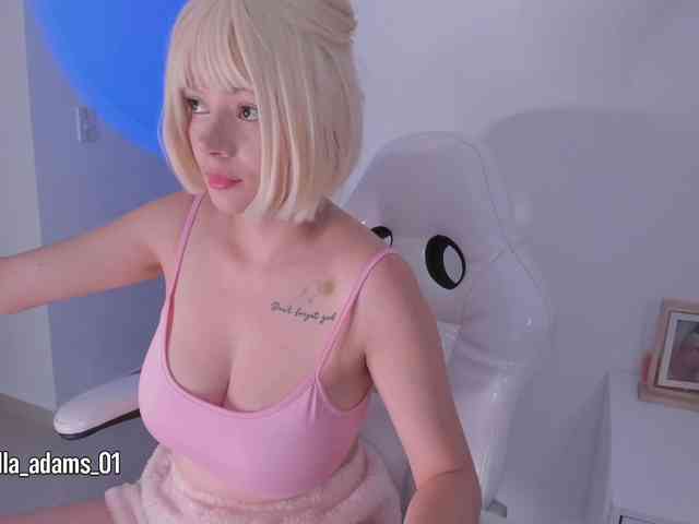 bella-adams webcam
