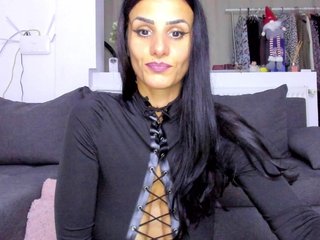 Milfchelle Porn Show