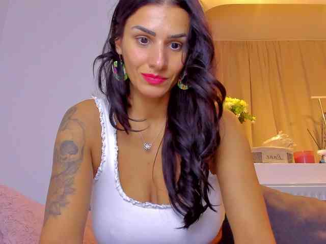 Milfchelle webcam