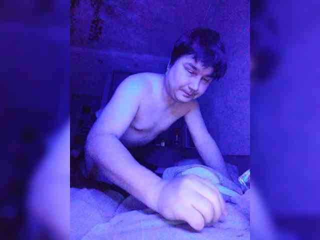 Marat-Arbat Live Webcam on BongaCams