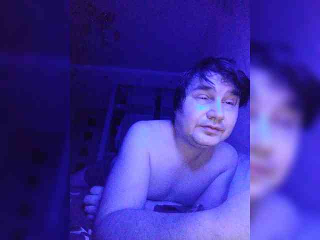 Marat-Arbat Live Webcam on BongaCams