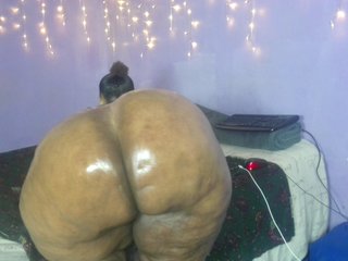 Big-Ass-Wilma Porn Show