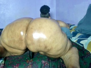 Big-Ass-Wilma Porn Show