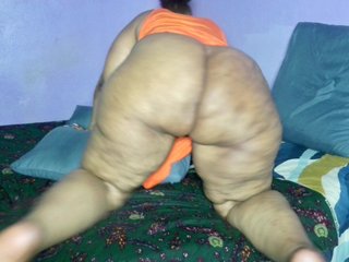 Big-Ass-Wilma Porn Show