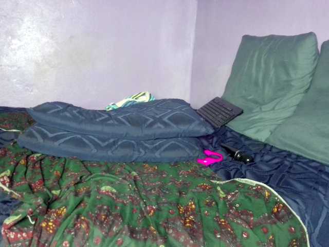 Big-Ass-Wilma's BongaCams show and profile