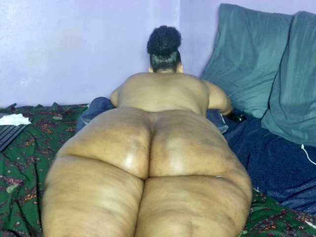 Big-Ass-Wilma from BongaCams is Freechat