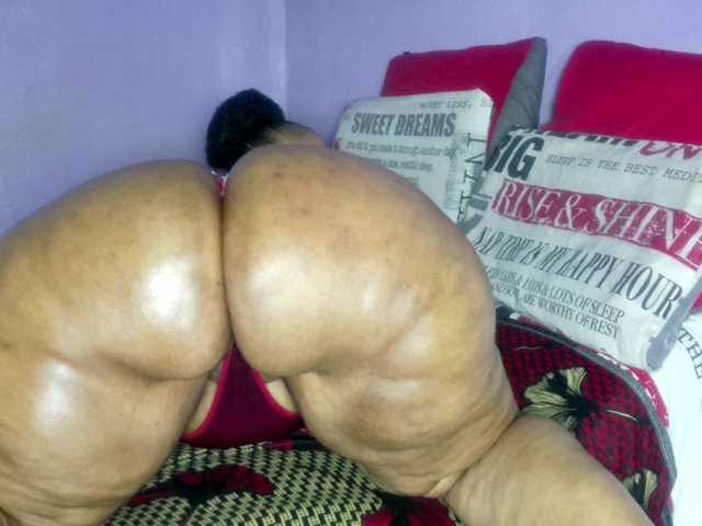 Big-Ass-Wilma's BongaCams show and profile