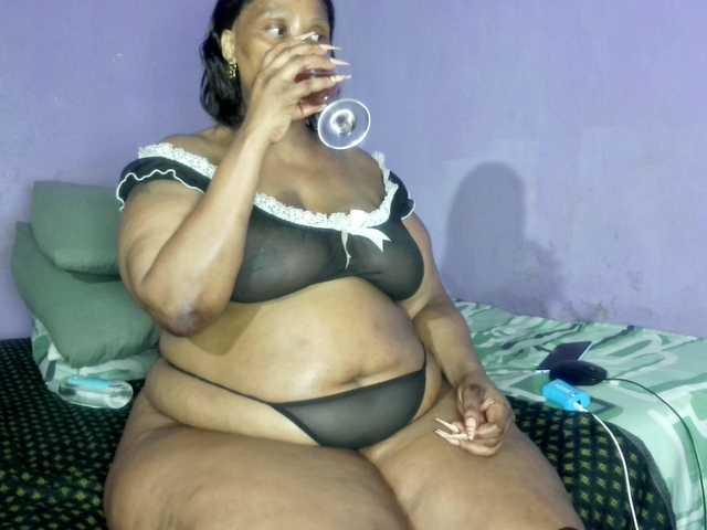 Big-Ass-Wilma webcam