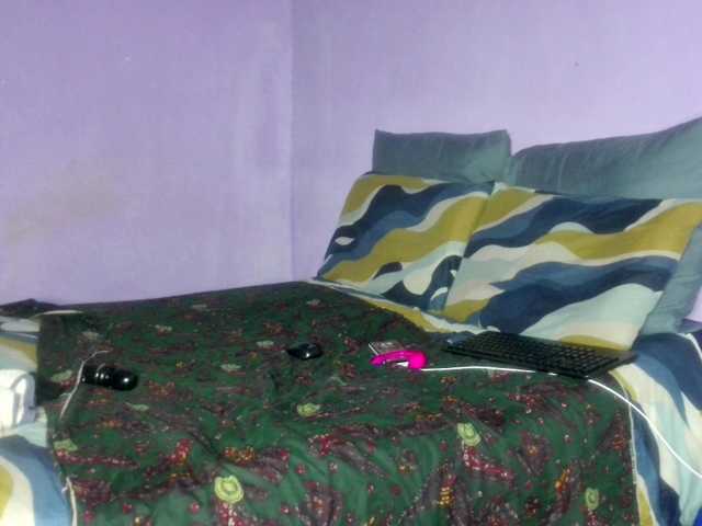 Big-Ass-Wilma's BongaCams show and profile