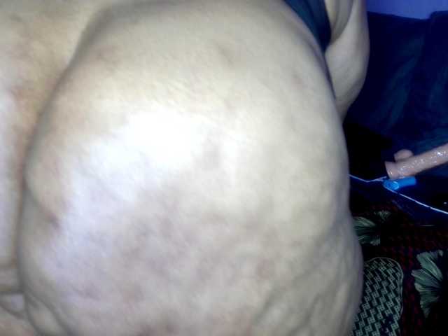 Big-Ass-Wilma's BongaCams show and profile