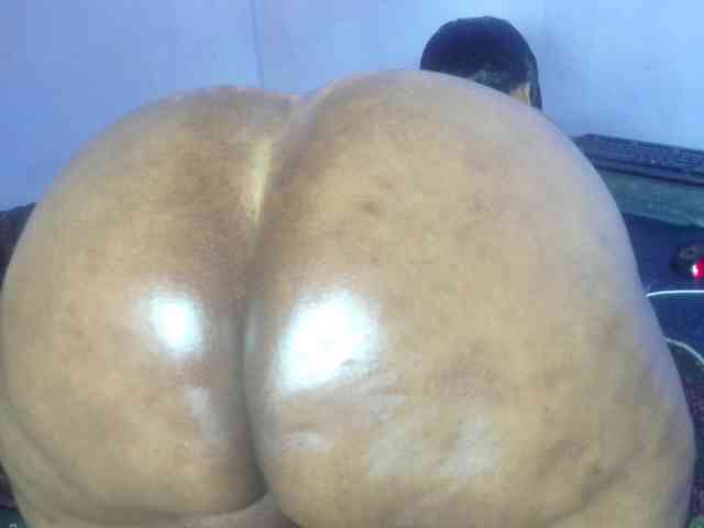 Big-Ass-Wilma webcam