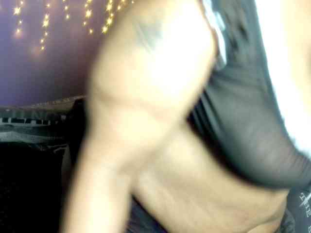 Big-Ass-Wilma webcam