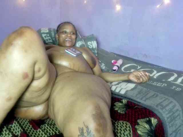 Big-Ass-Wilma webcam