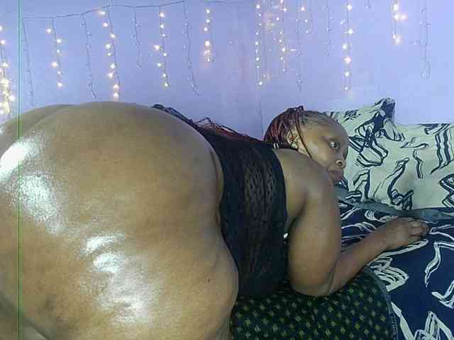 Big-Ass-Wilma webcam