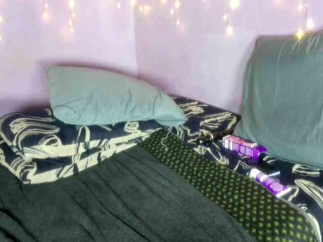 Big-Ass-Wilma webcam