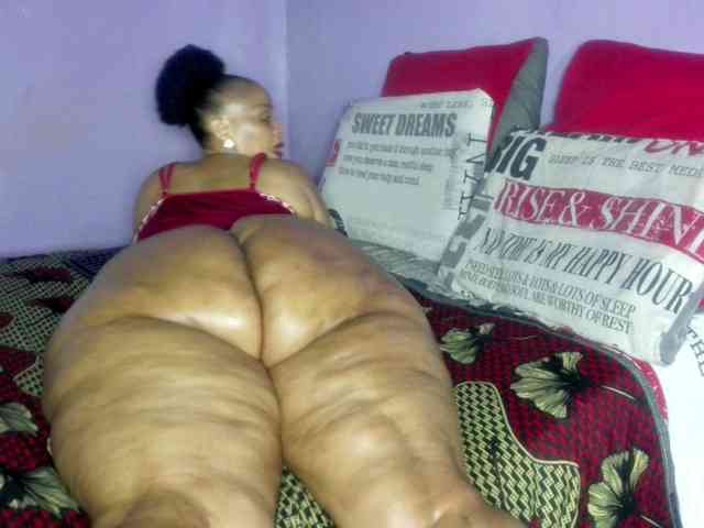 Big-Ass-Wilma webcam