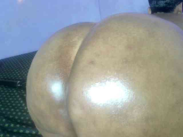 Big-Ass-Wilma webcam