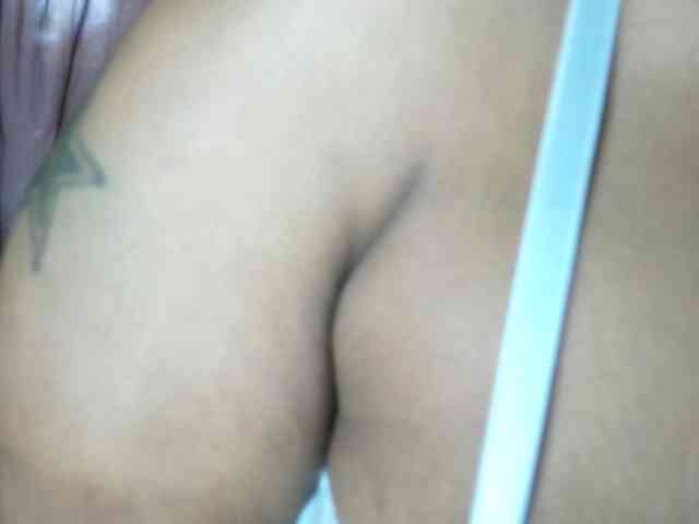 Big-Ass-Wilma webcam