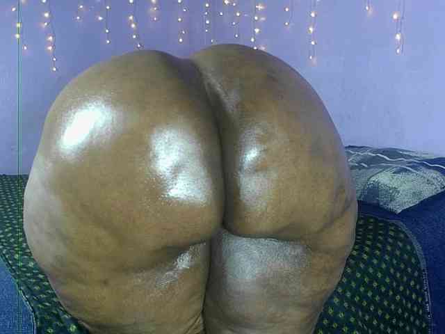 Big-Ass-Wilma webcam