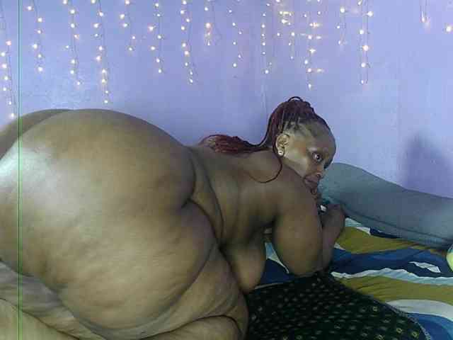 Big-Ass-Wilma webcam