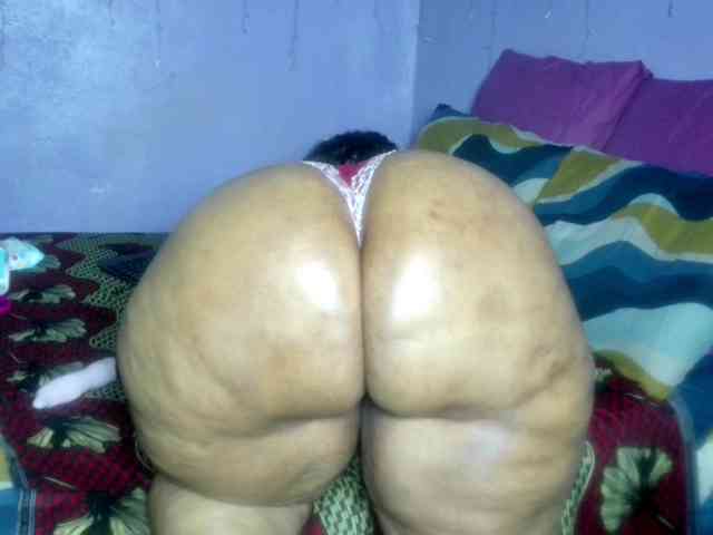 Big-Ass-Wilma webcam