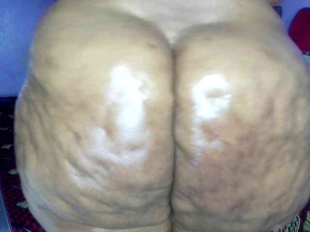 Big-Ass-Wilma webcam