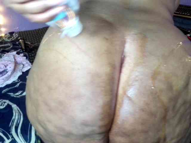 Big-Ass-Wilma webcam