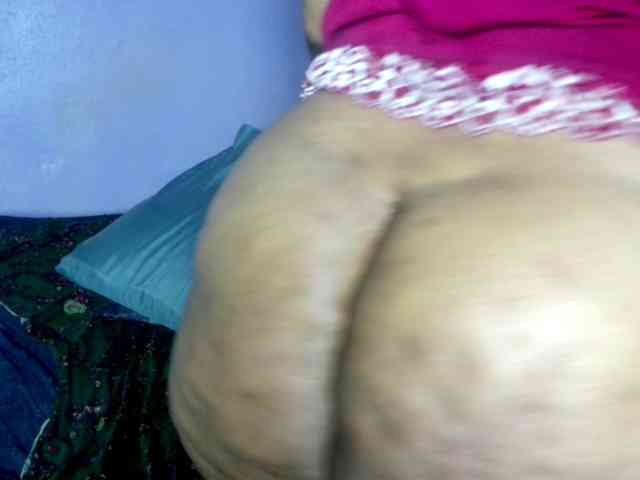 Big-Ass-Wilma webcam