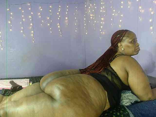 Big-Ass-Wilma webcam