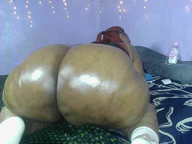 Big-Ass-Wilma webcam