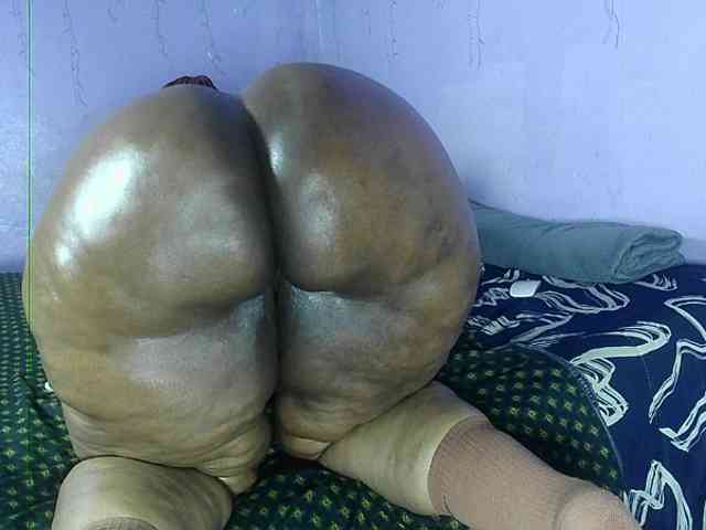 Big-Ass-Wilma webcam