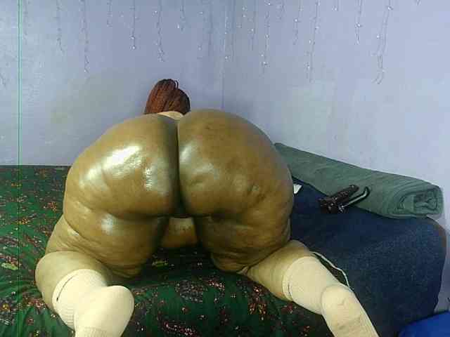 Big-Ass-Wilma webcam