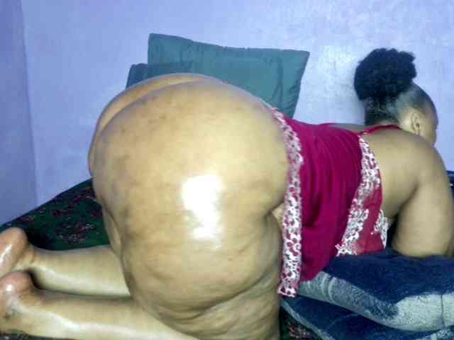 Big-Ass-Wilma webcam