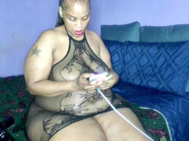 Big-Ass-Wilma webcam