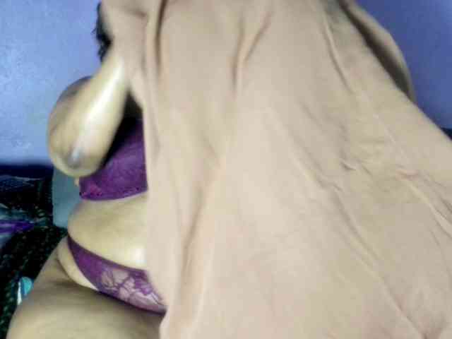 Big-Ass-Wilma webcam