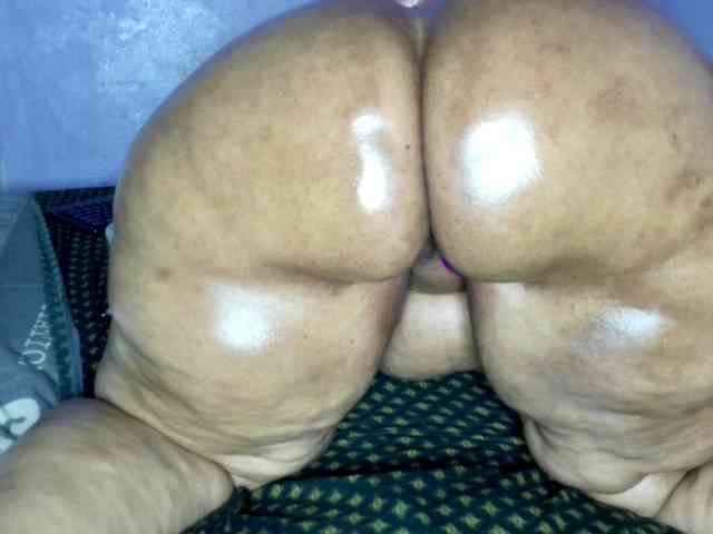 Big-Ass-Wilma webcam