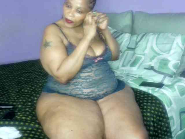 Big-Ass-Wilma webcam